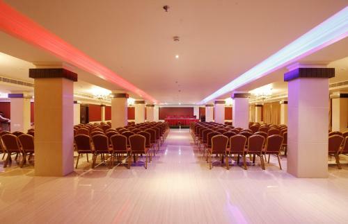 Hotel Park Residency