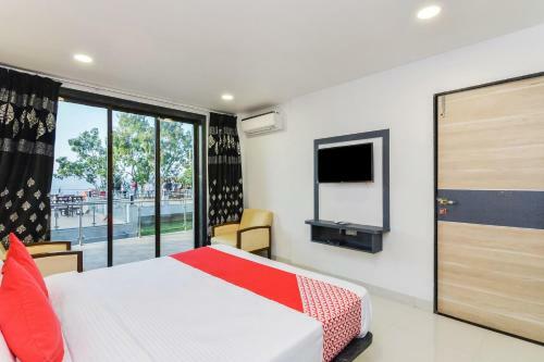 Hotel Cloud Mist