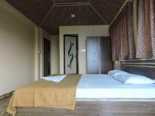 Hotel Blossom, Panchgani