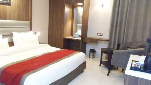 Hotel Amrapali Residency