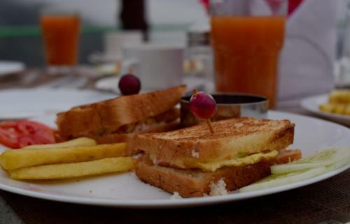Hotel Misty Hill Resort Thekkady