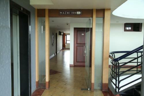 Hotel Hazmi AC Rooms
