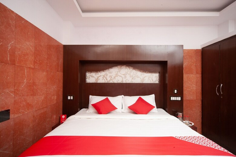 Hotel Peace Residency