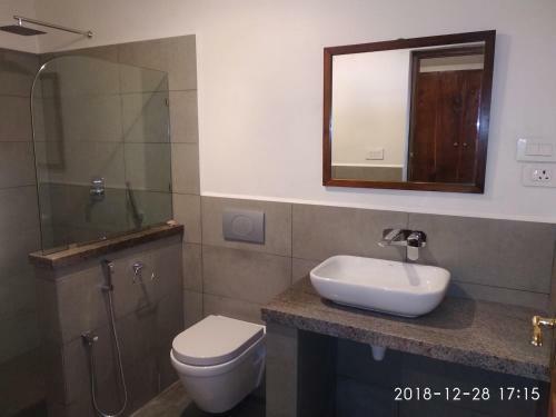 Hostal Isai Ambalam Guest House