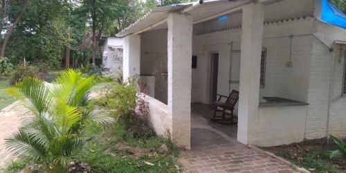 Hostal Isai Ambalam Guest House