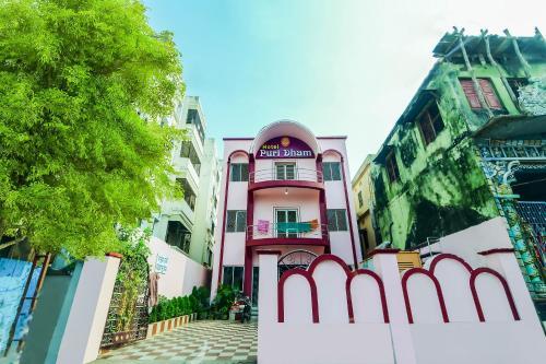 Spot On 63771 Hotel Puri Dham