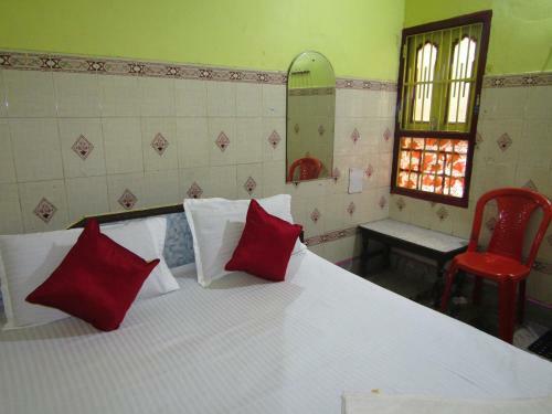 Hotel Goroomgo Neelachal Lodge Puri