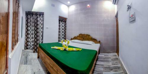 Bobby Premium Residency
