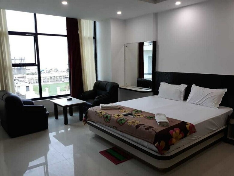 Hotel Goroomgo Shayon Residency Puri