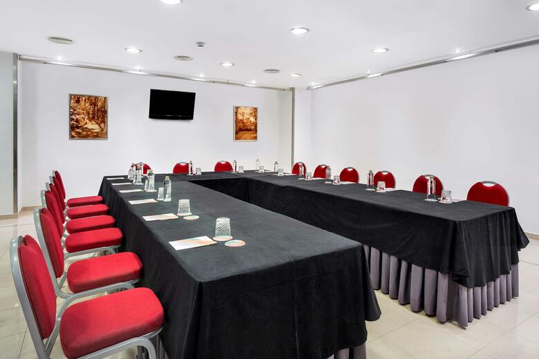 Hotel Melia Maria Pita