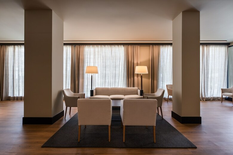 Hotel Exe Peregrino