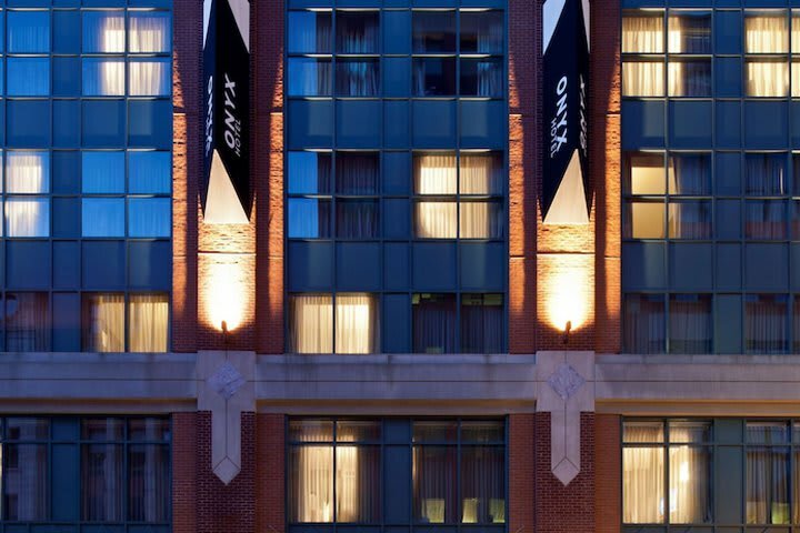 Hotel Onyx