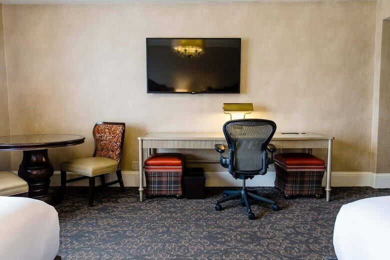 Hotel Lenox