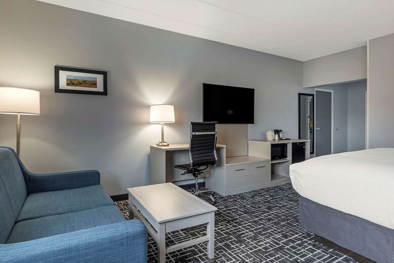 Heritage House Hotel