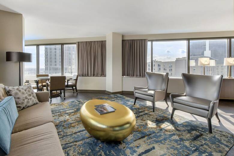 Omni Charlotte Hotel