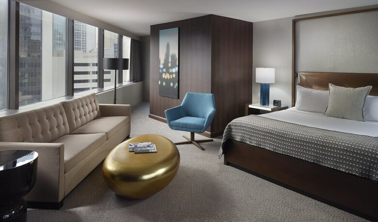 Omni Charlotte Hotel