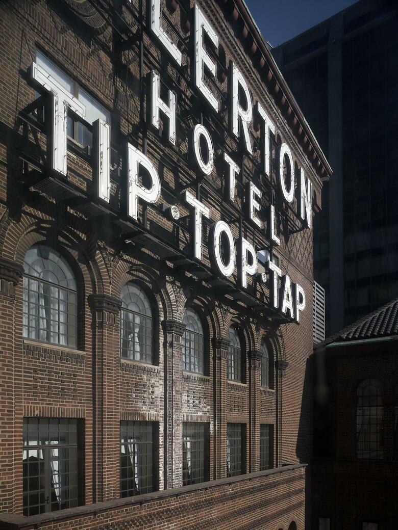 Hotel Allerton