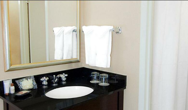Hotel Sheraton Sand Key Resort