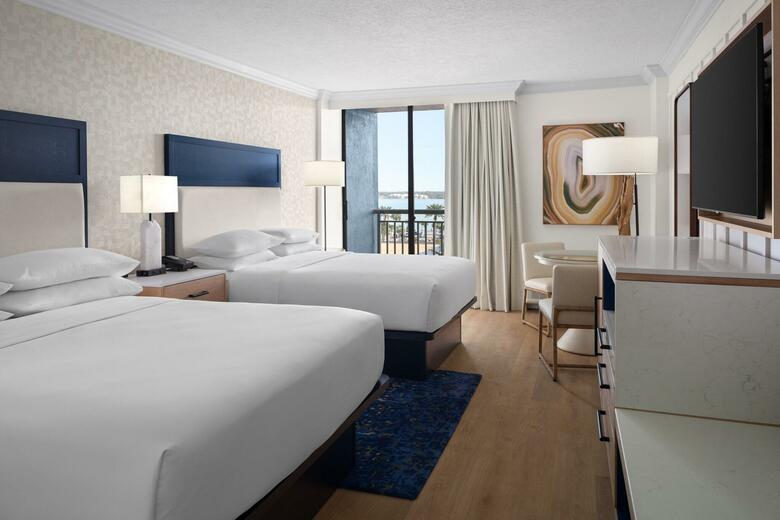 Hotel Sheraton Sand Key Resort