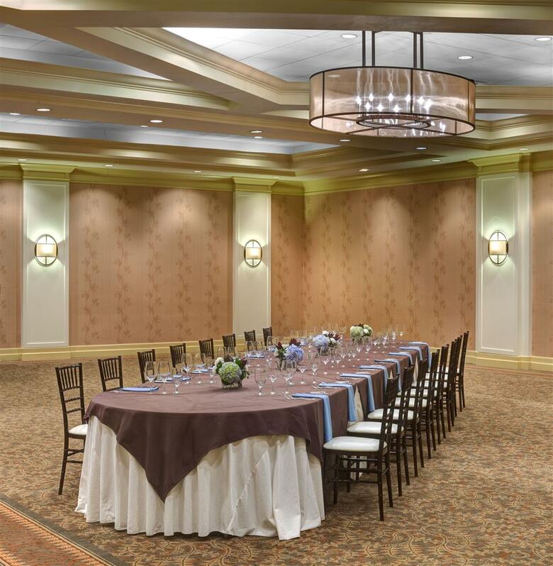 Hotel Sheraton Sand Key Resort