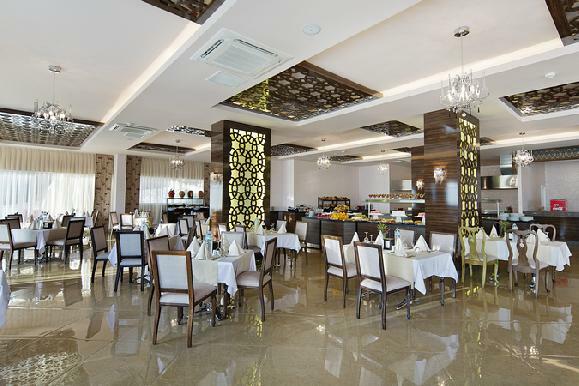 Hotel Justiniano Deluxe Resort