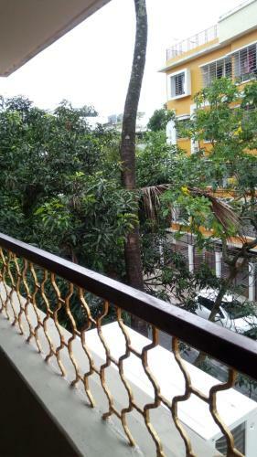 12 Homestay Apartments