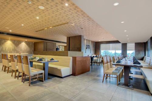 Mount Milestone Hotel And Banquets