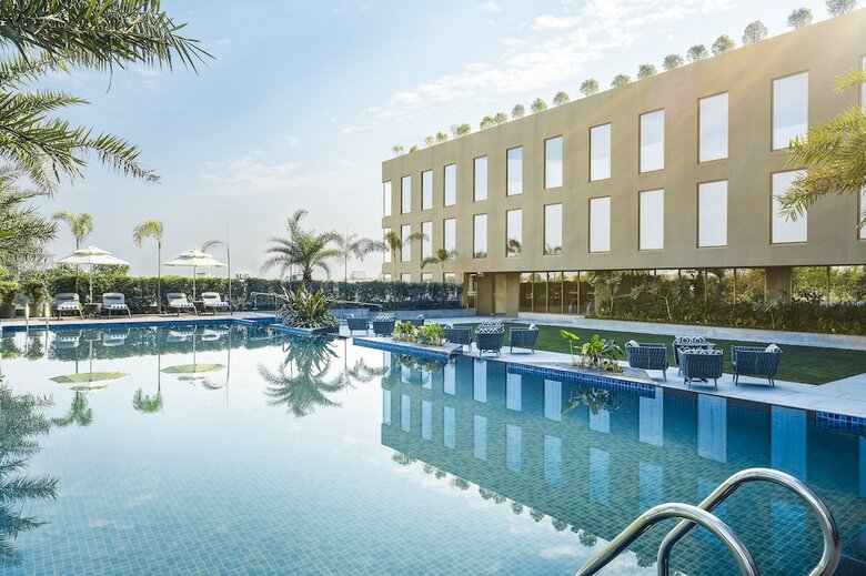 Hotel Courtyard By Marriott Siliguri