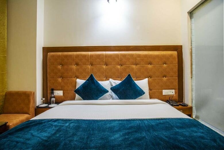 Hotel Jade Vine Resort