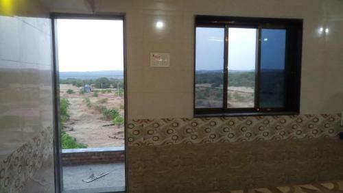 Hostal Rashmi Woods Hotel & Resort