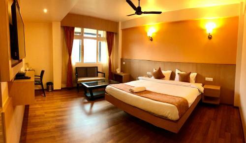 Hostal Orange Homestay