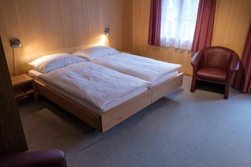 Hostal Hotel Garni Alpenruh