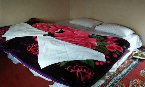 Hostal Tih Good Luck Guest House With Camps