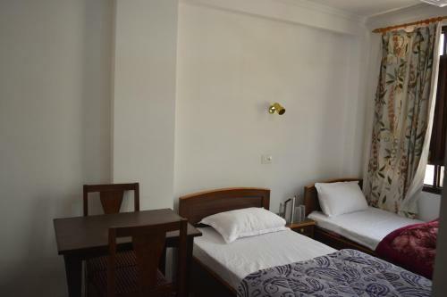 Oyo 26454 City Star Hotel & Restaurant