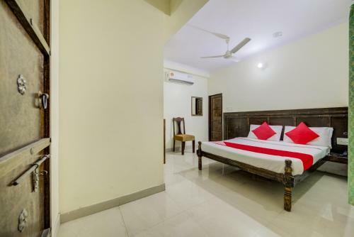 Oyo 40791 Hotel Hot N Fast