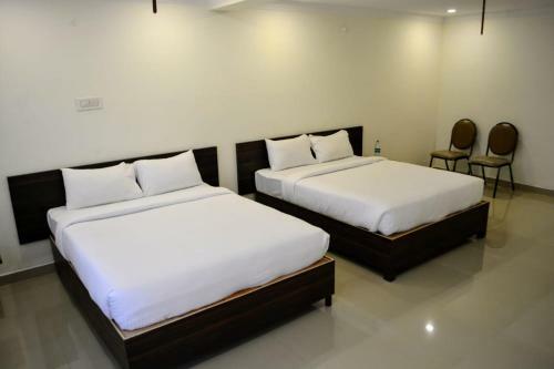 Hotel Aakash Temple View
