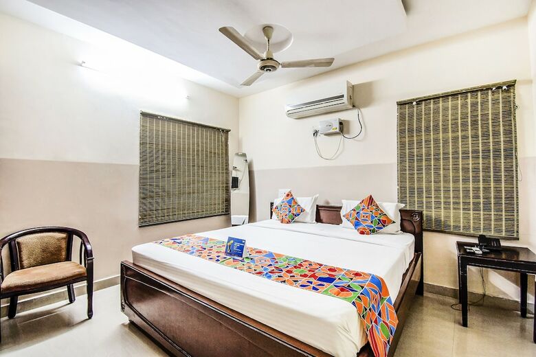 Fabhotel Aditya Yatri Nivas