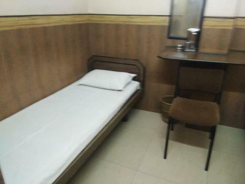Hotel Sri Saraswathi Lodge