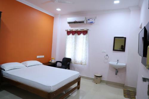 Hotel Shasti Bhavan Tiruchendur