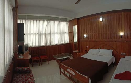 Hotel Dolphin Residency