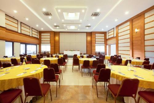 Hotel Sterling Thekkady