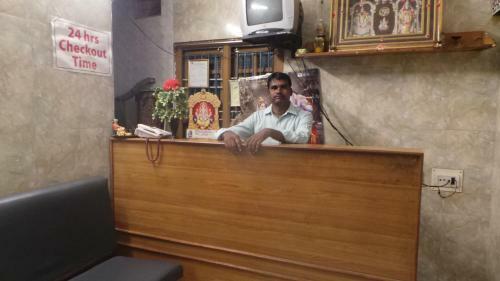 Hotel Sri Sai Krishna Residency