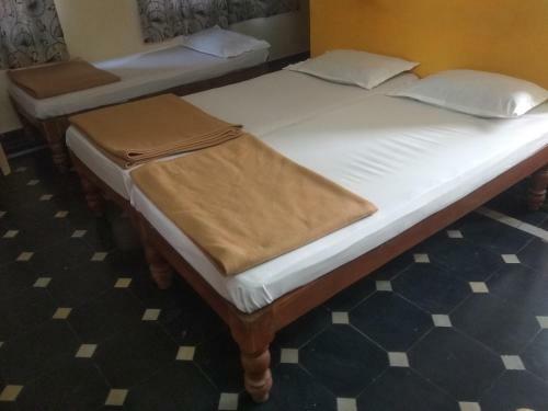 Hotel Svs Lodge