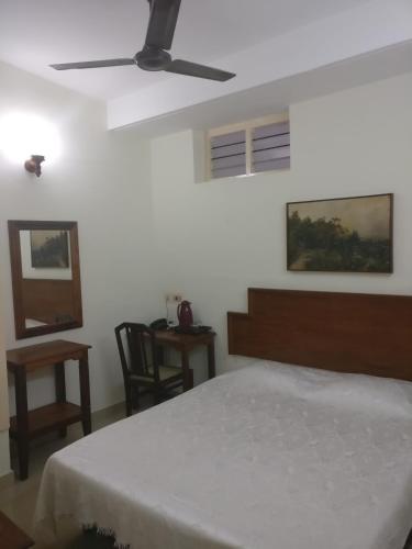 Hotel Safire Residency
