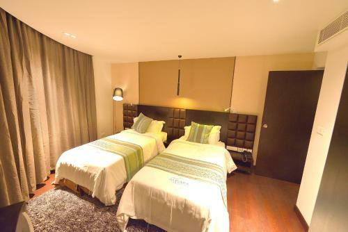 Hotel Ambara Suites