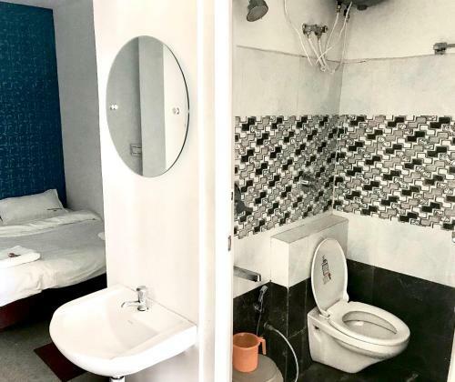 Hotel Collection O 36438 Zion International