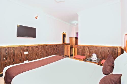 Capital O 8709 Hotel Rain Forest