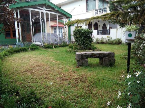 Villa Ooty Castle Bungalow