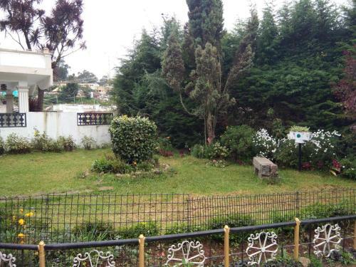 Villa Ooty Castle Bungalow