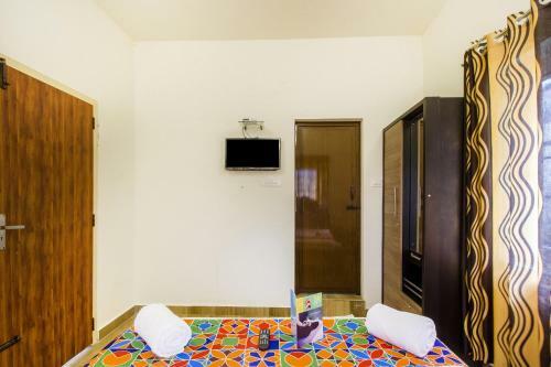 Hotel Fabexpress Grand Castle Hill Resorts